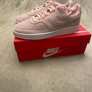NIKE COURT VISION LOW DH0253800